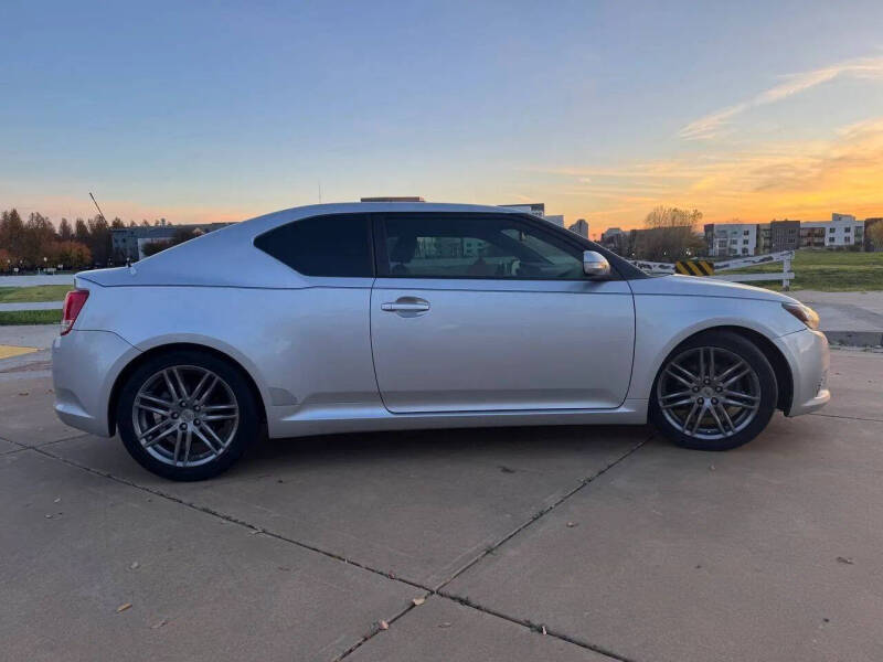 2011 Scion tC