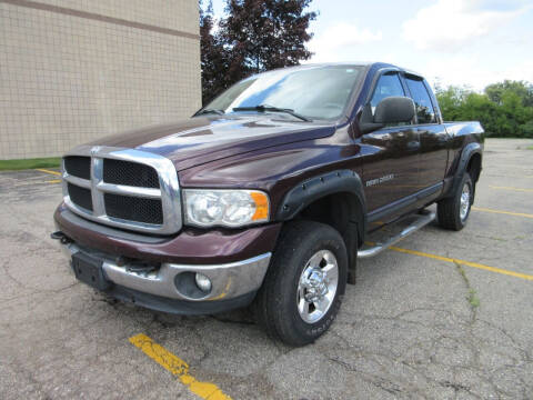 2005 Dodge Ram 2500 for sale at Caruzin Motors in Flint MI