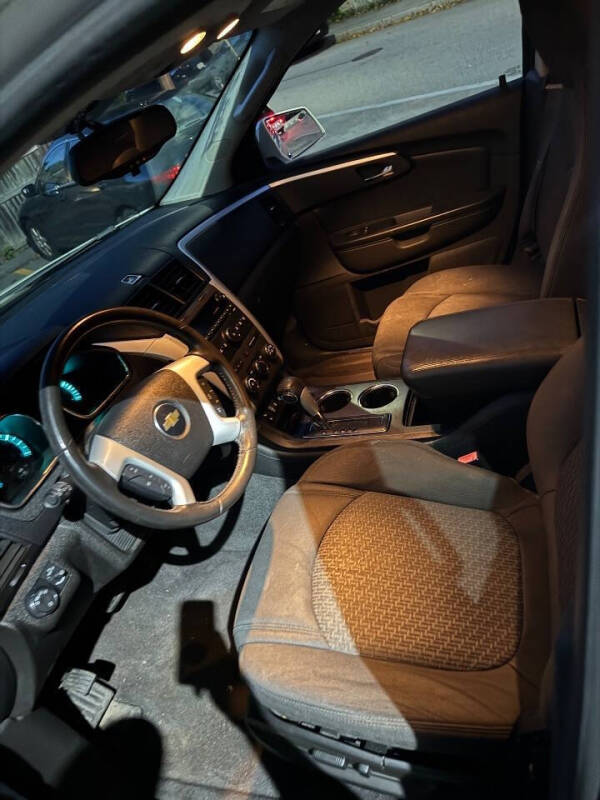 2012 Chevrolet Traverse LT