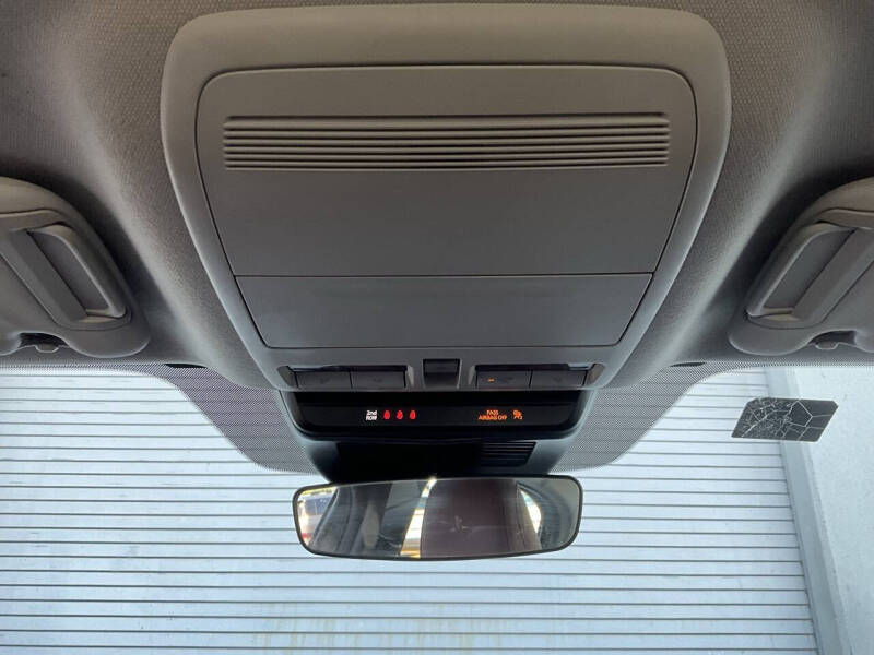 2025 Mazda Mazda3 Sedan 2.5 S Carbon Edition