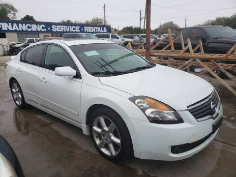 2008 Nissan Altima for sale at MR B Motor Co in Brownsville TX