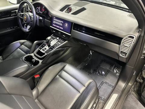 2022 Porsche Cayenne