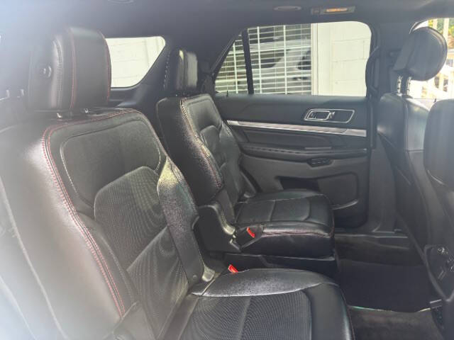 2016 Ford Explorer Sport