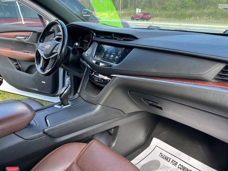2019 Cadillac XT5 Luxury