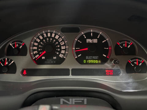 2004 Ford Mustang Mach 1 Premium