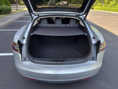 2015 Tesla Model S 85D