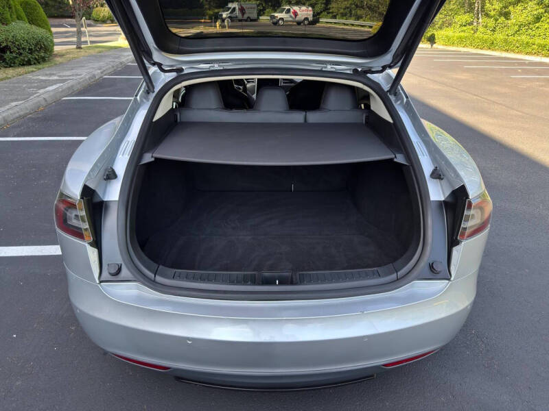 2015 Tesla Model S 85D
