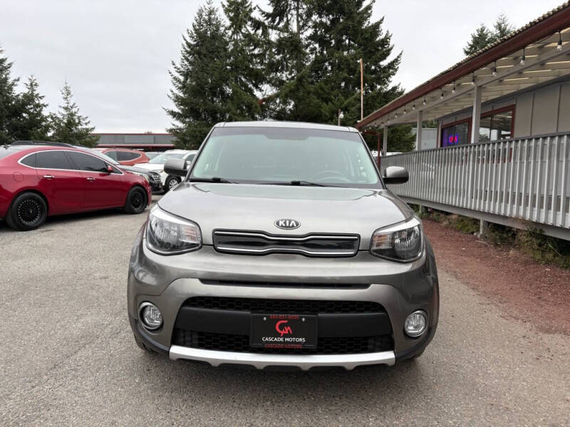 2017 Kia Soul +
