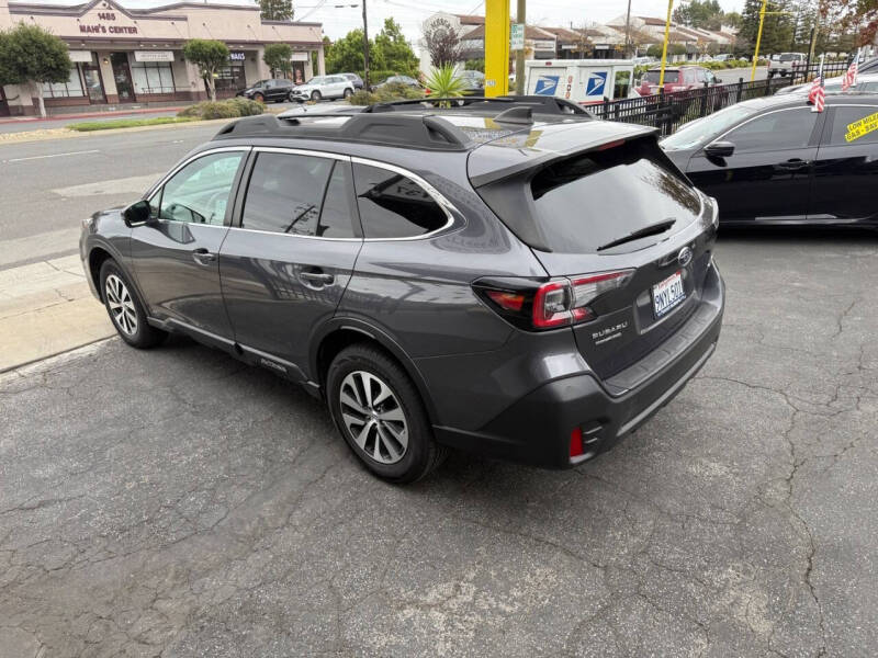 2020 Subaru Outback Premium