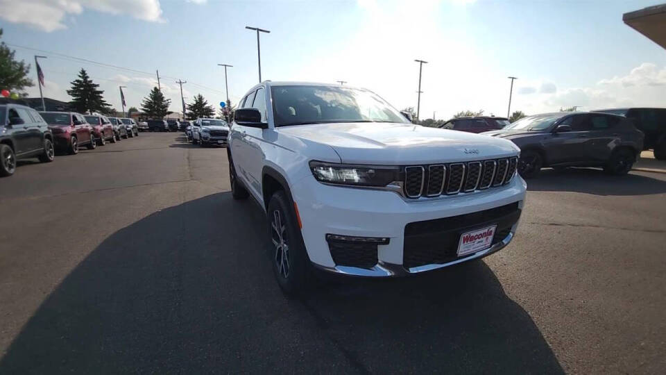 2024 Jeep Grand Cherokee L for sale at Victoria Auto Sales in Victoria, MN