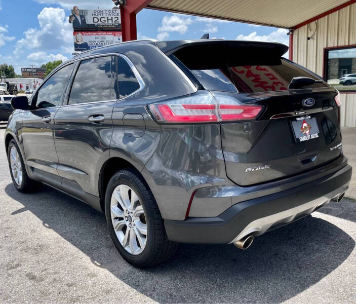 2019 Ford Edge Titanium