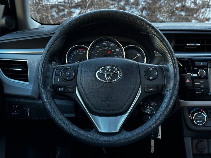 2016 Toyota Corolla LE