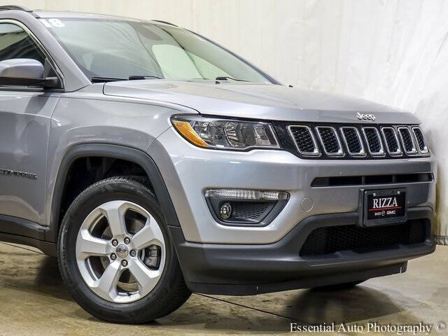 Used 2018 Jeep Compass Latitude with VIN 3C4NJCBB1JT466317 for sale in Tinley Park, IL