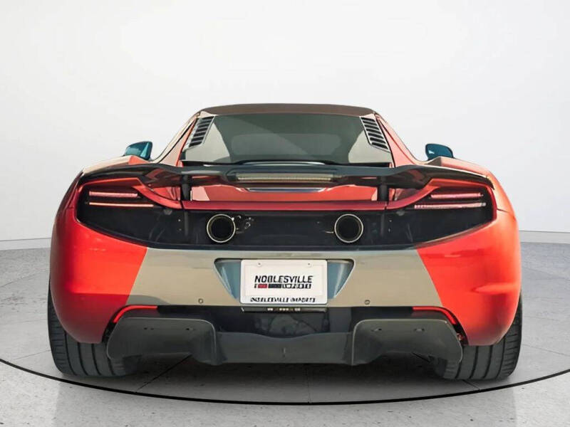2012 McLaren MP4-12C