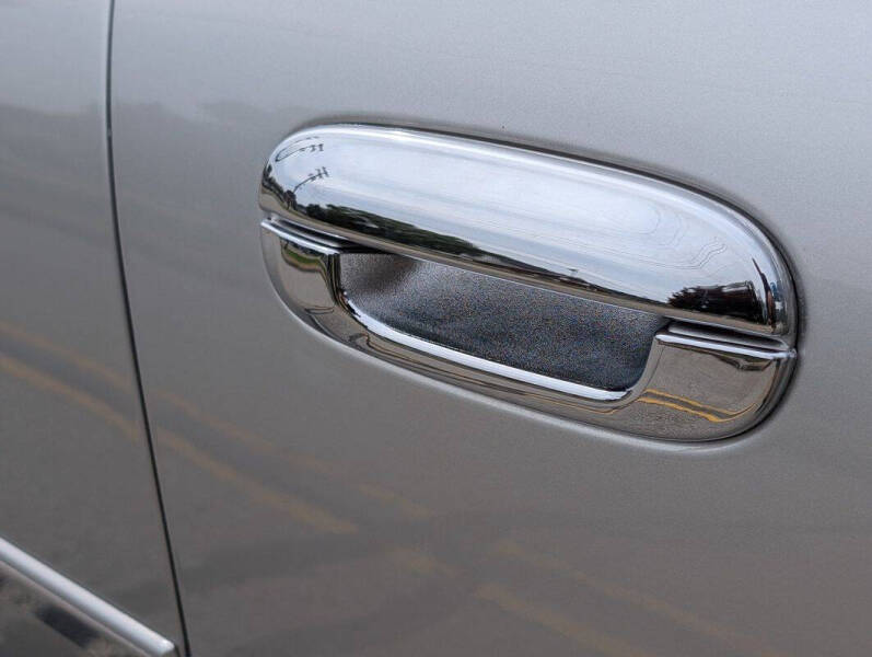 2005 Cadillac DeVille