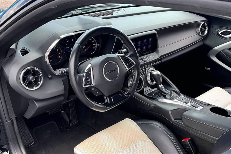 2023 Chevrolet Camaro LT