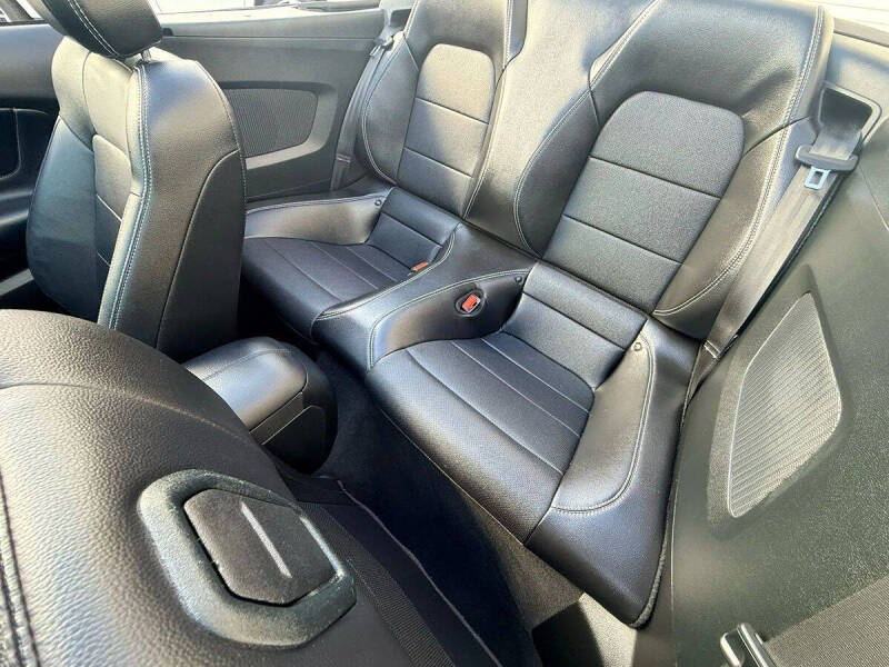 2023 Ford Mustang EcoBoost Premium