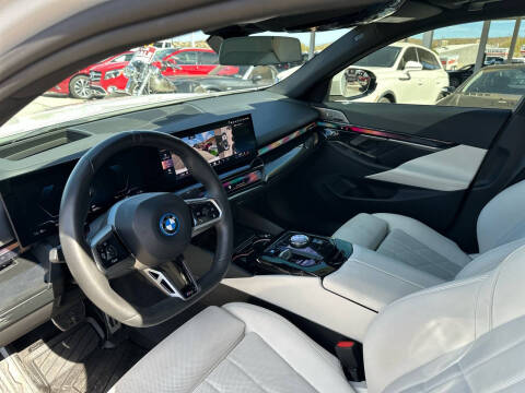 2024 BMW i5 eDrive40