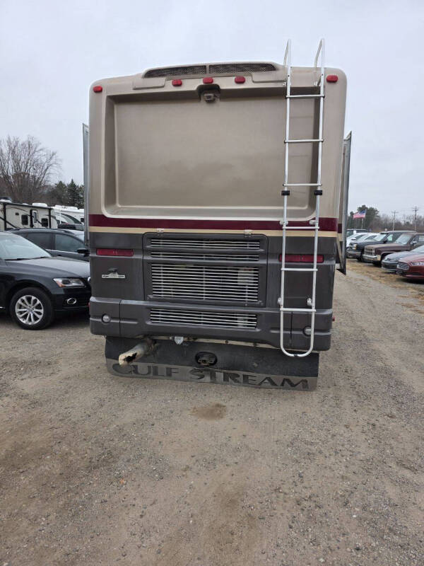 2003 Gulfstream Friendship 8408FS