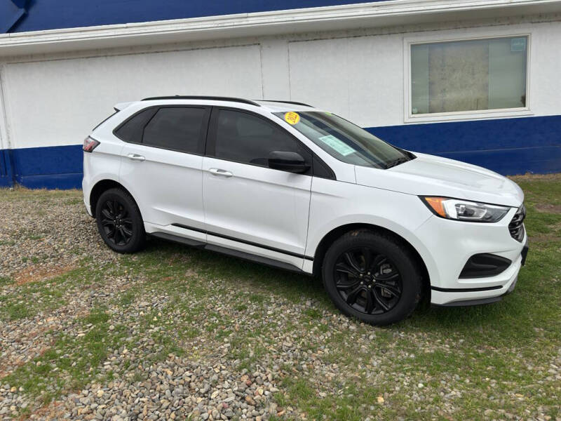 2022 Ford Edge SE