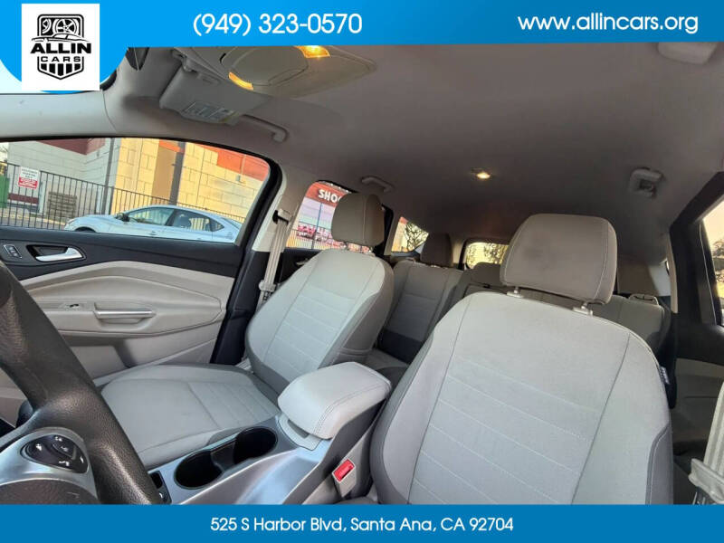 2016 Ford Escape SE