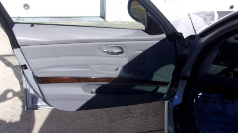 2011 BMW 3 Series 328i