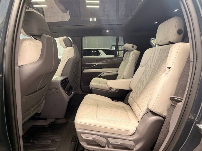 2026 Cadillac Escalade IQL Sport