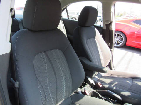 2017 Chevrolet Sonic LT Auto