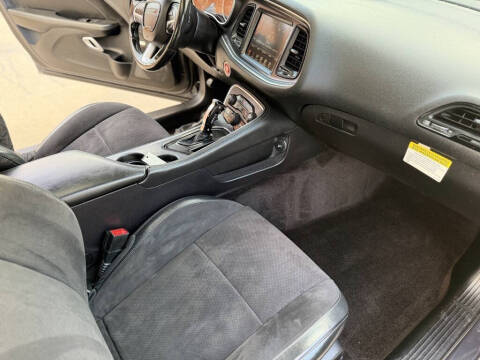 2016 Dodge Challenger R/T Scat Pack