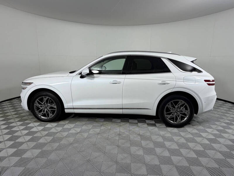 2022 Genesis GV70 2.5T Standard