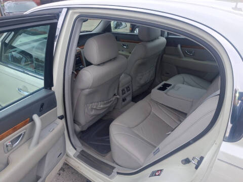 2005 Kia Amanti