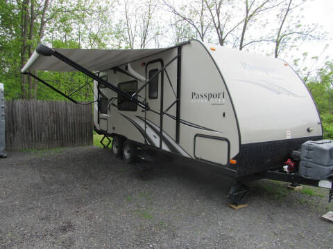 2015 Keystone PASSPORT ULTRA LITE 238ML