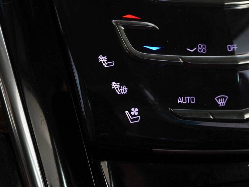 2015 Cadillac Escalade Luxury