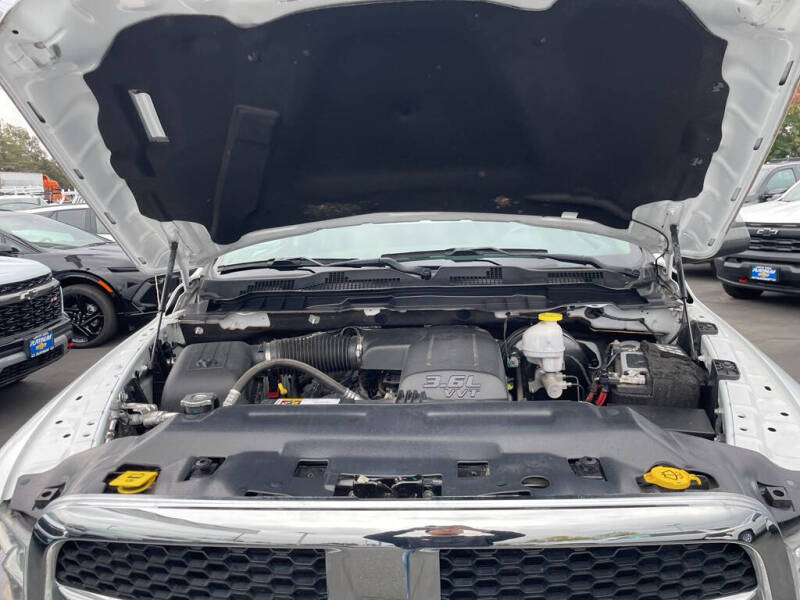 2021 RAM 1500 Classic Tradesman