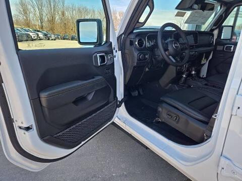 2026 Jeep Gladiator Sahara