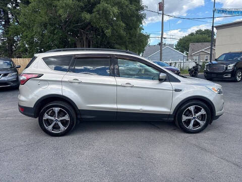 2017 Ford Escape SE