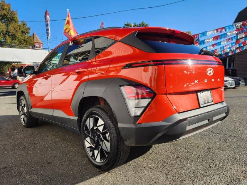 2025 Hyundai Kona SEL