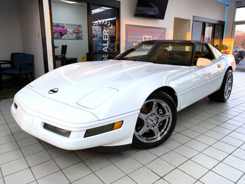 1996 Chevrolet Corvette for sale at SAINT CHARLES MOTORCARS in Saint Charles IL