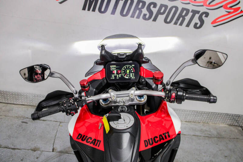 2023 Ducati Multistrada V4 Pike Peak