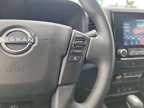 2023 Nissan Frontier SV