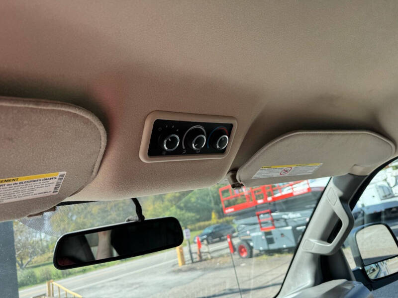 2022 Chevrolet Express LS 3500