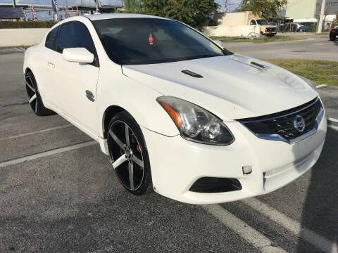 2009 Nissan Altima for sale at MIAMI AUTO LIQUIDATORS in Miami FL