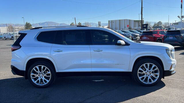 2024 GMC Acadia Denali