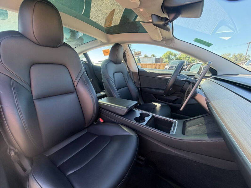 2023 Tesla Model 3 Performance