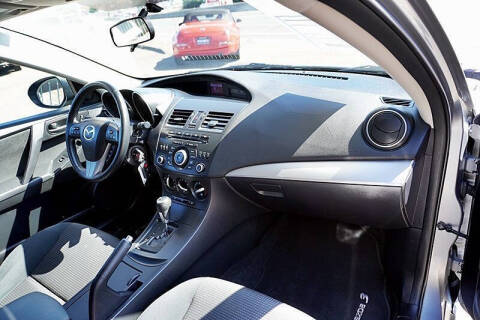 2012 Mazda MAZDA3 i Touring