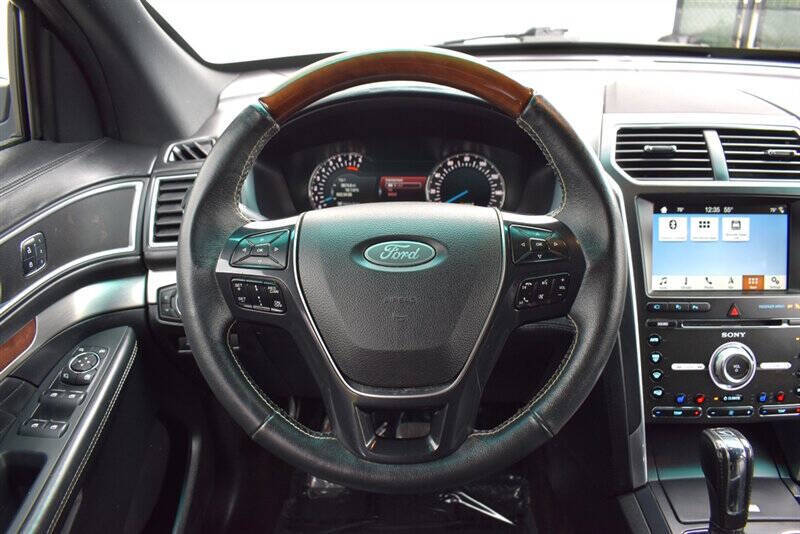 2018 Ford Explorer Platinum