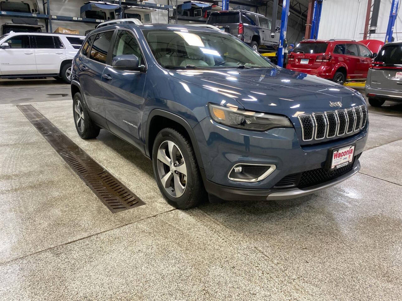 2021 Jeep Cherokee for sale at Victoria Auto Sales in Victoria, MN