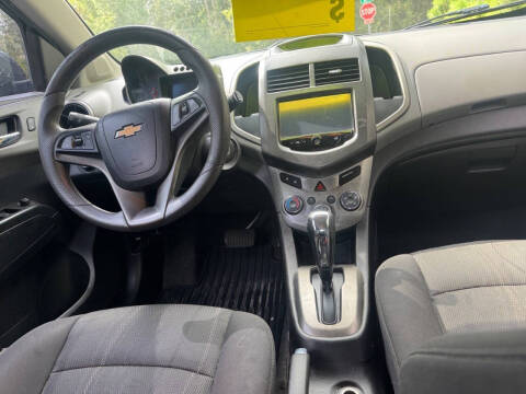 2015 Chevrolet Sonic LT Auto
