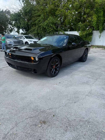 2021 Dodge Challenger SXT