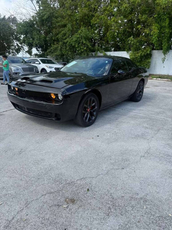 2021 Dodge Challenger SXT